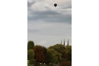 Heißluftballon über der halleschen Rennbahn